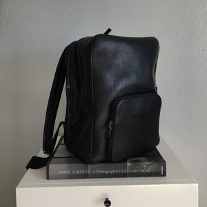 Venture 2 Backpack by This is Ground